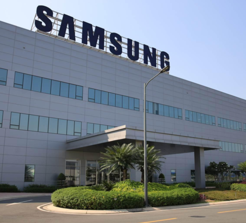 Lưới Thép Hàn Dự Án Nhà Máy Samsung - Quốc Tế